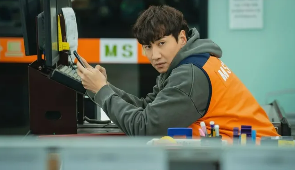 Profil Lee Kwang Soo dan Drakor yang Dibintangi
