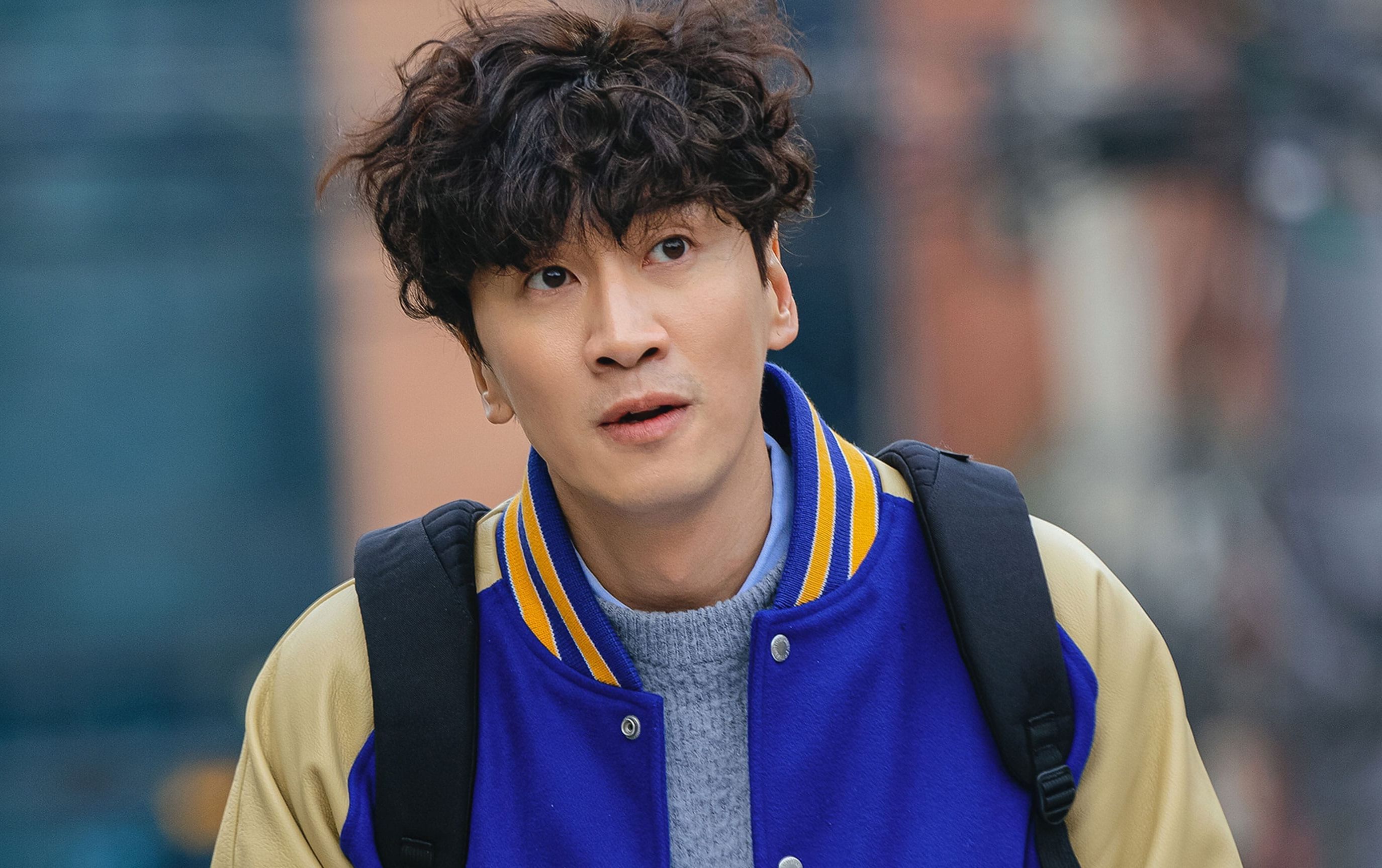 Lee Kwang Soo Jadi Member yang Paling Menyusahkan Staff